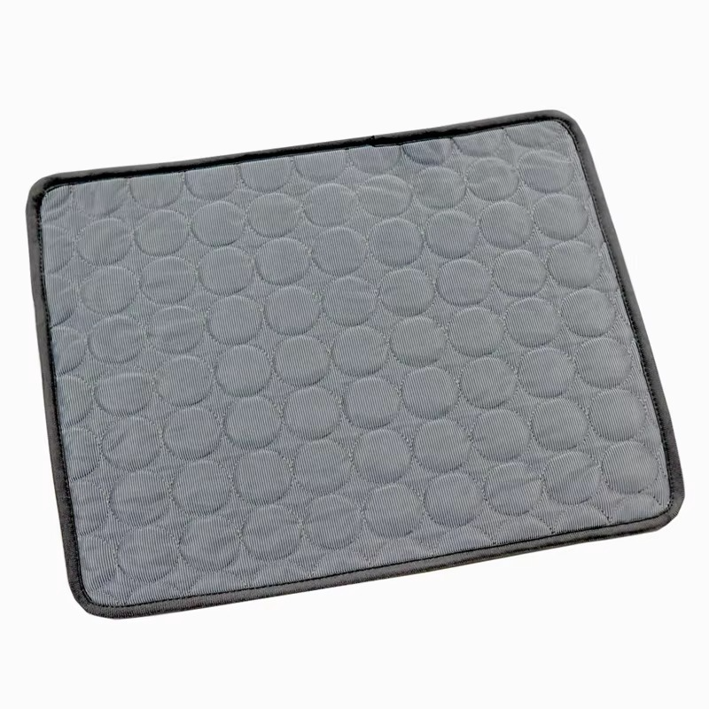 Dog Cooling Mat Extra-Large Heat-Dissipating Machine Washable