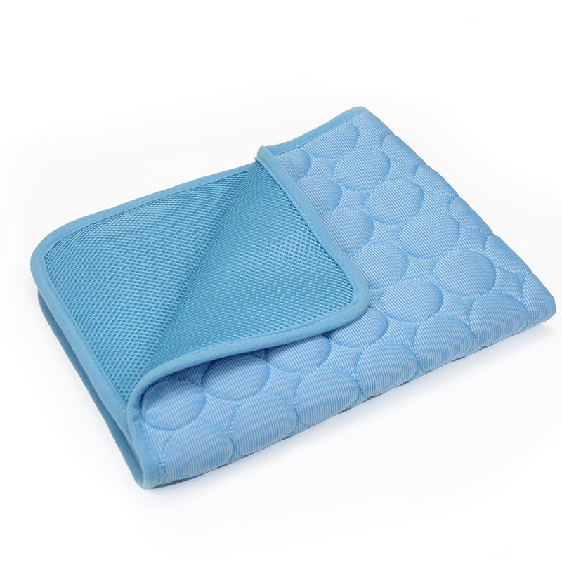 Dog Cooling Mat Self-Cooling No Electricity Moisture-Resistant