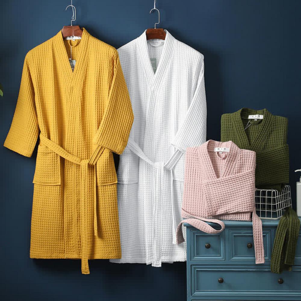 Double-Layered Cotton Waffle V-Neck Bathrobe