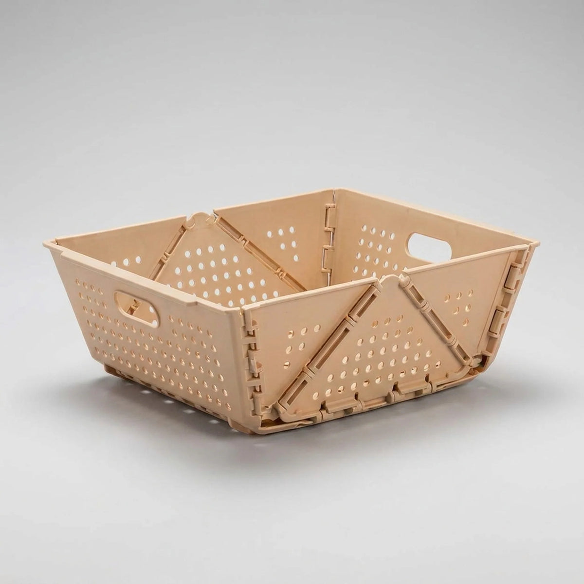 Draining Basket Collapsible Space-Saving Drainage Holes