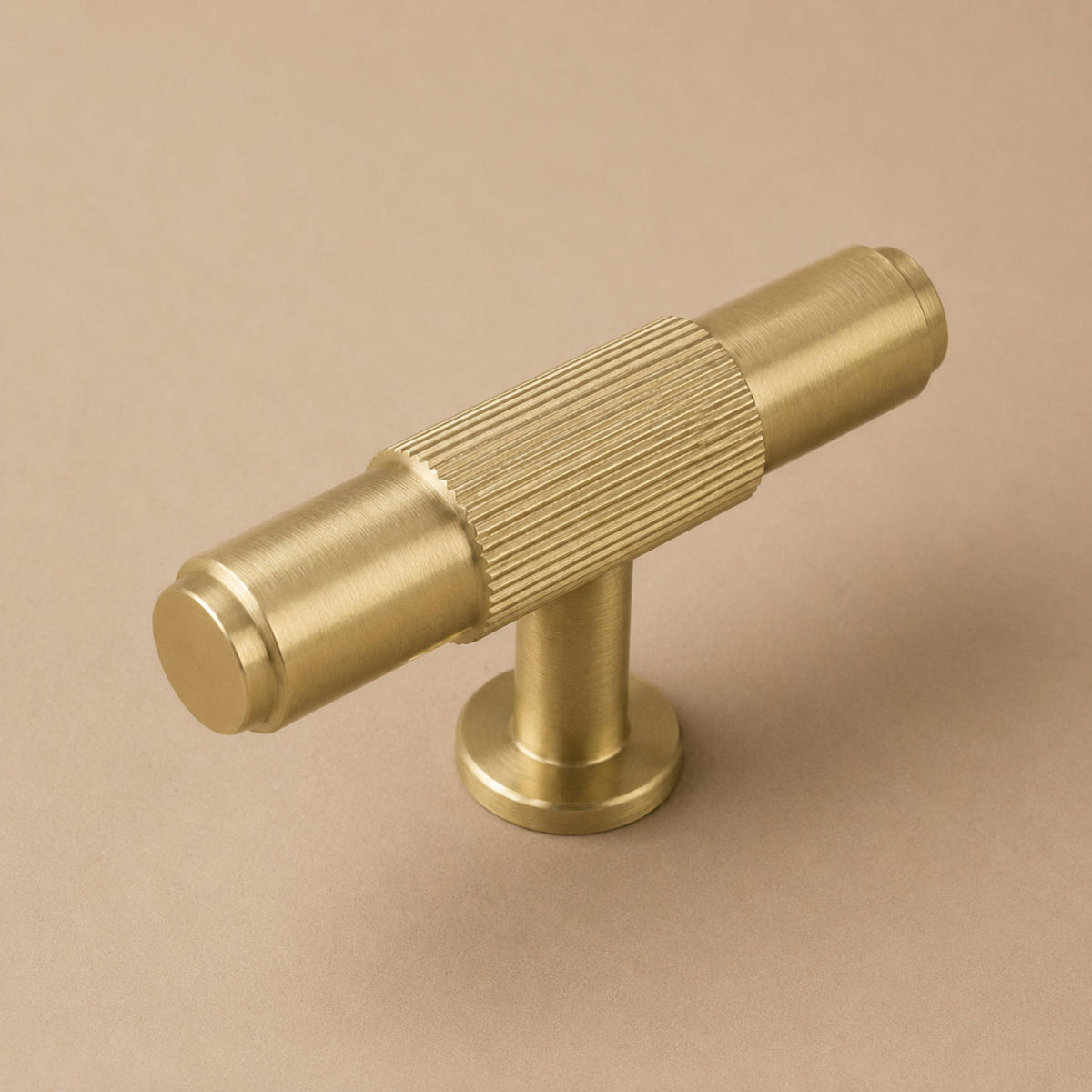 Durable Metal Ergonomic Door Knobs & Pulls (Set)