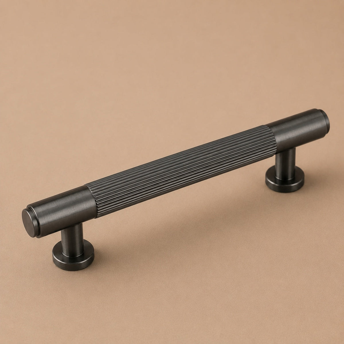 Durable Metal Ergonomic Door Knobs & Pulls (Set)
