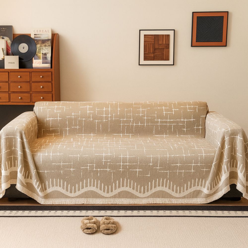 Durable Microfiber & Fade-Resistant Sofa Cover (Versatile)