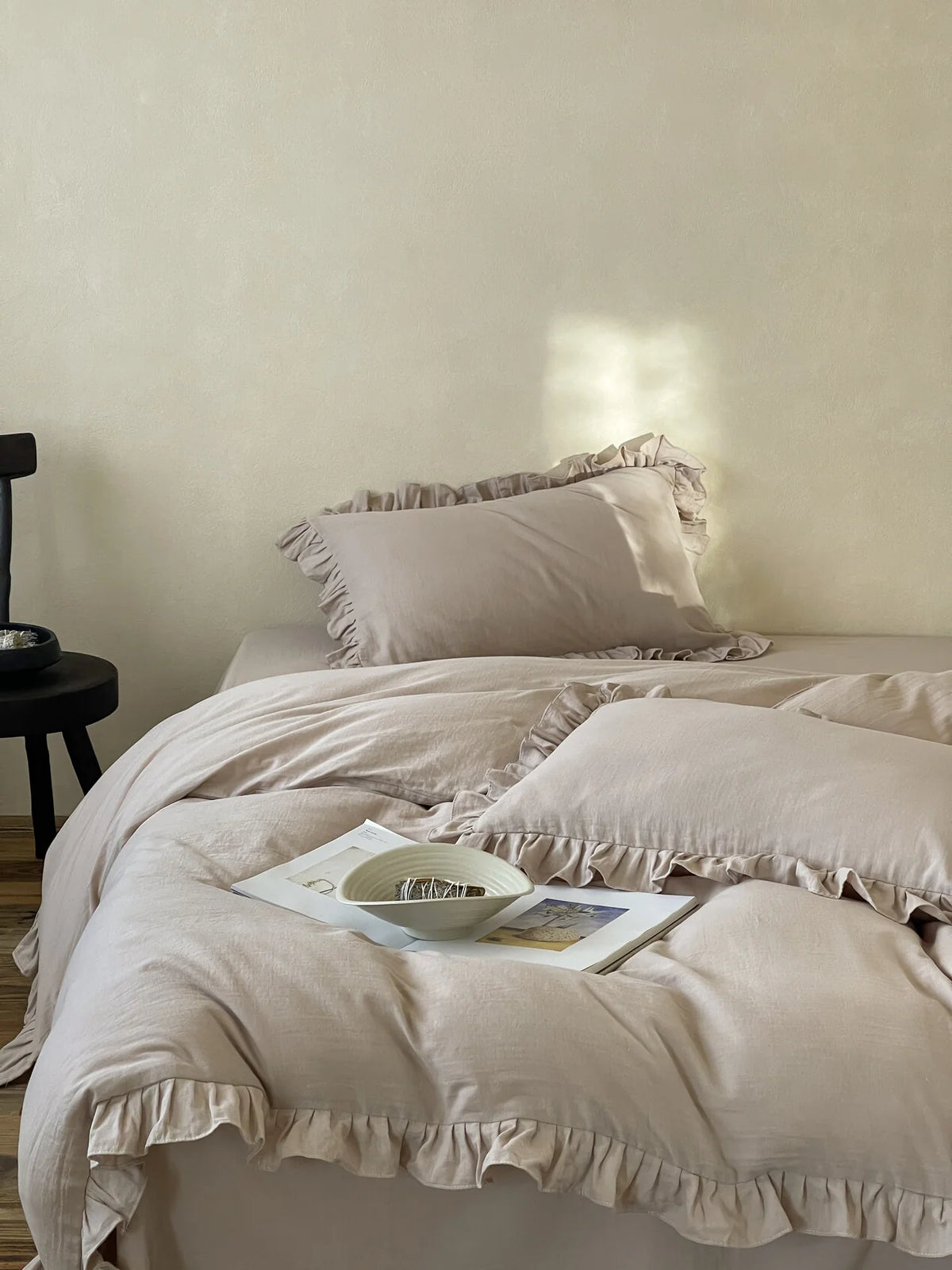 Duvet Cover & Pillowcase Set Cotton-Linen Blend Ruffled Edge