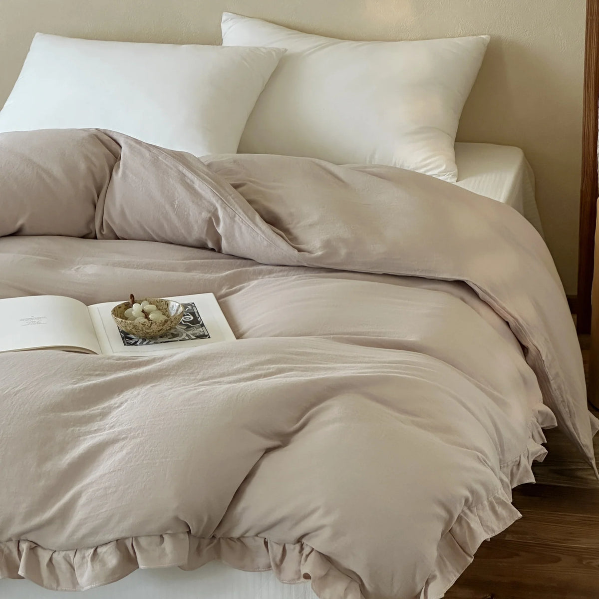 Duvet Cover & Pillowcase Set Cotton-Linen Blend Ruffled Edge