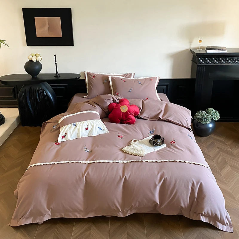 Duvet Cover Set 4-Piece Cotton Satin Embroidered Wildflower