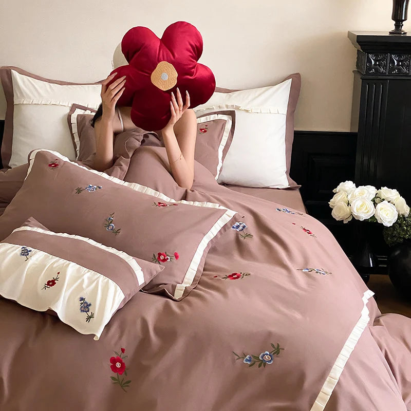 Duvet Cover Set 4-Piece Cotton Satin Embroidered Wildflower