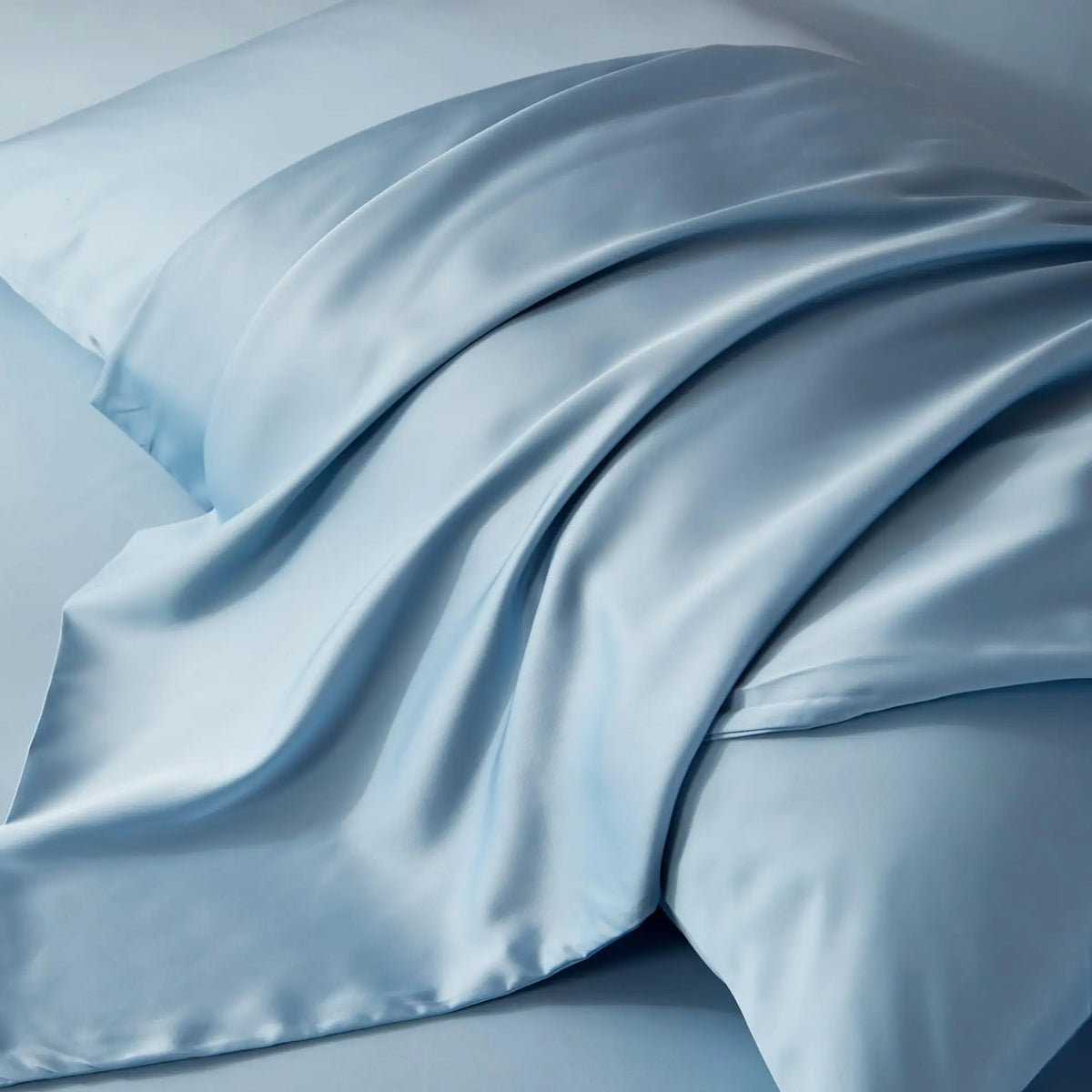 Duvet Cover Set Bamboo Viscose Cooling Zipper Four Piece