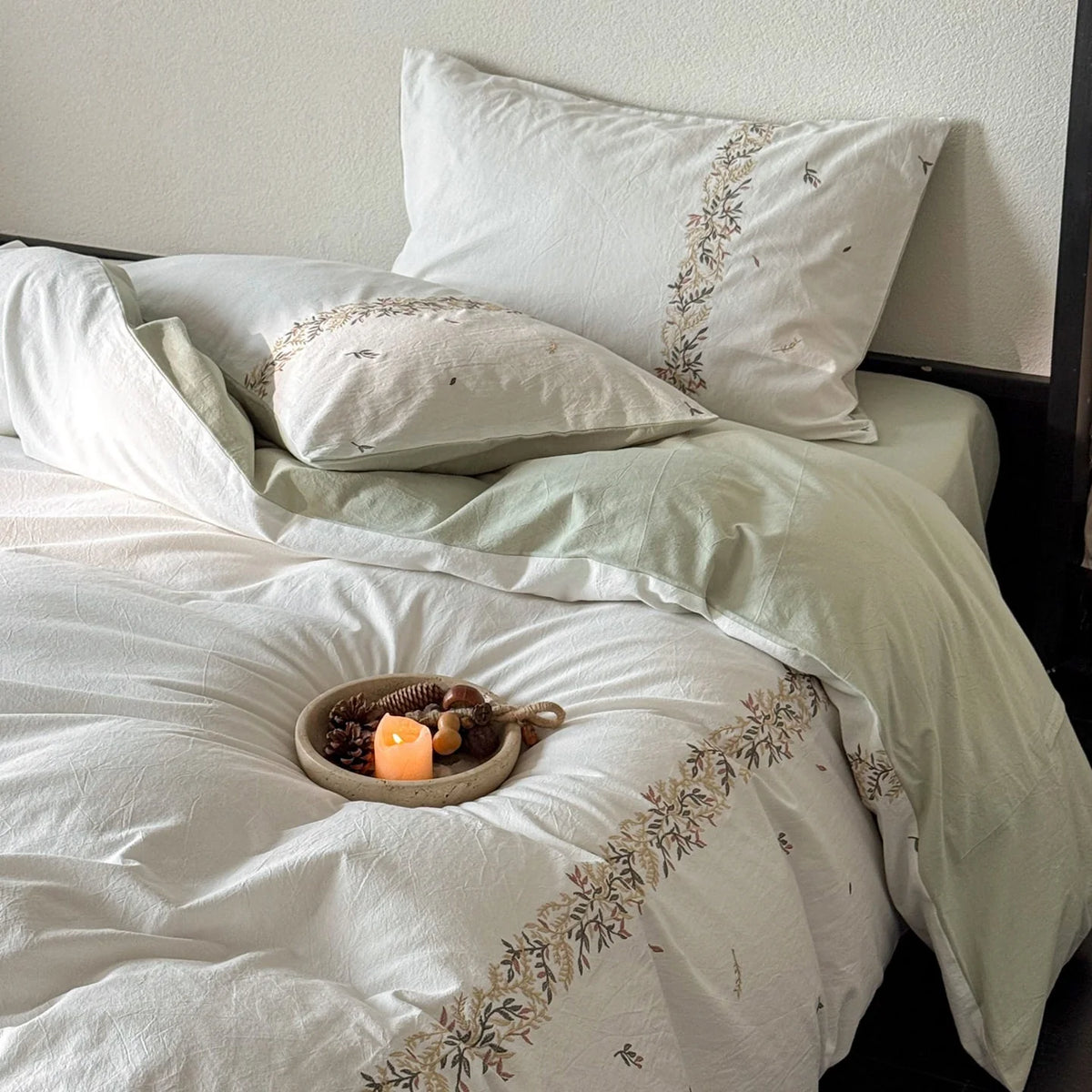 Duvet Cover Set Breathable Cotton Percale Embroidered Floral Border