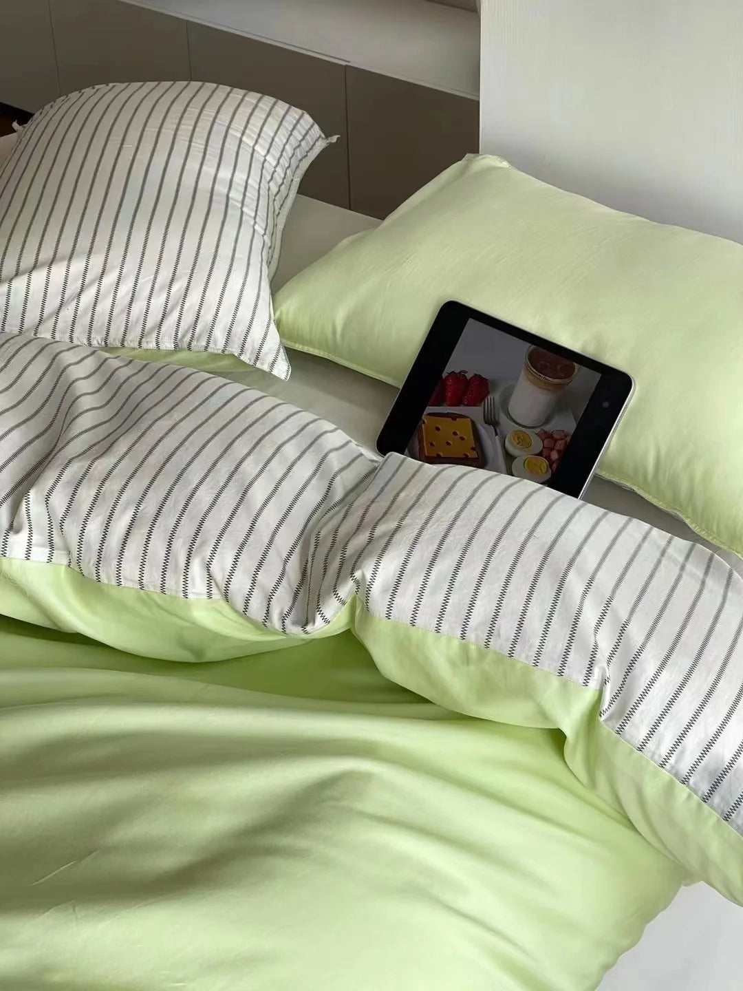 Duvet Cover Set Breathable Cotton Percale Set of 4