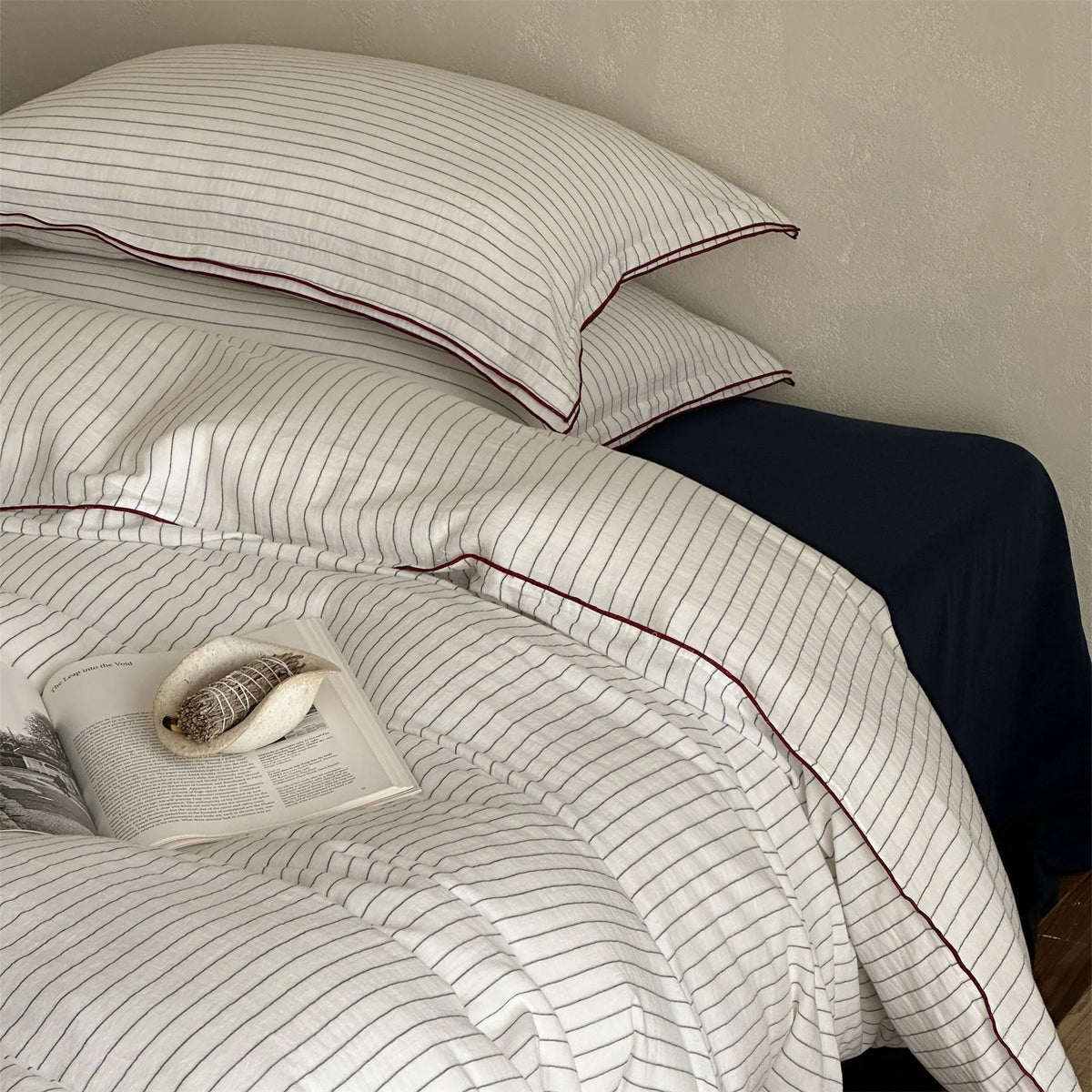 Duvet Cover Set Cotton Fine Stripes & Contrast Piping