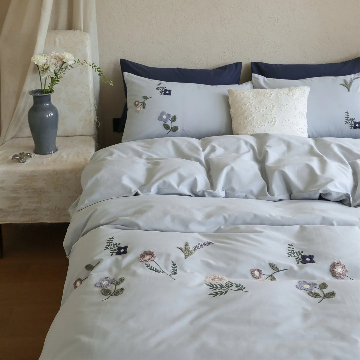 Duvet Cover Set Cotton Percale Embroidered Wildflower Temperature-Regulating