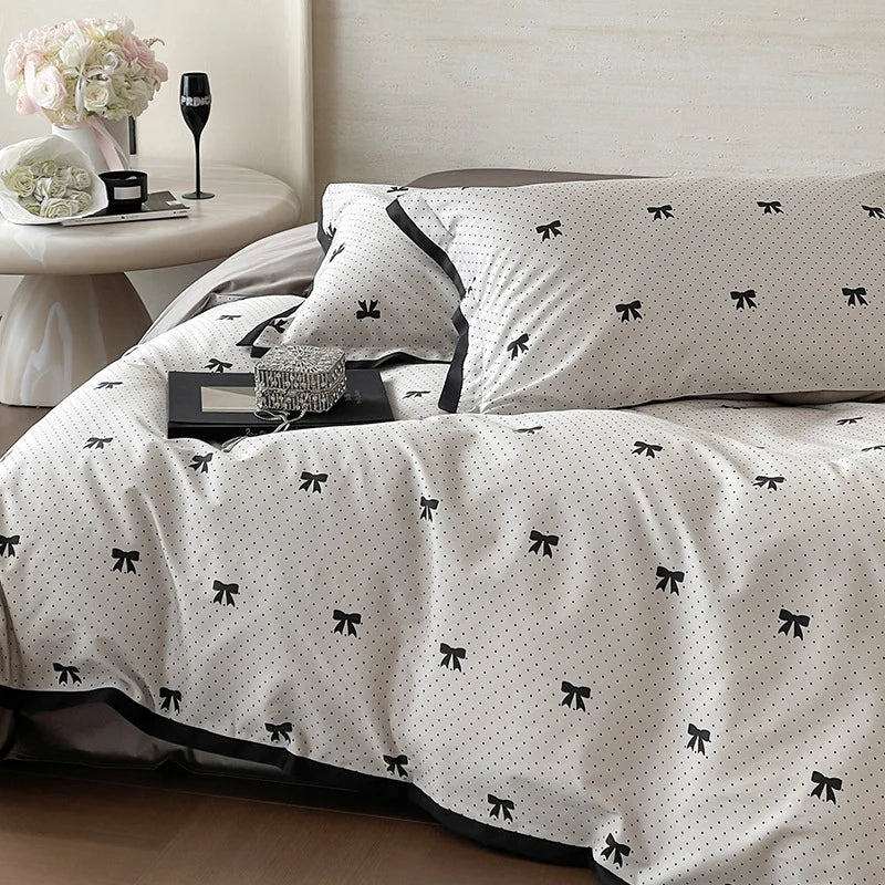 Duvet Cover Set Cotton Satin Butterfly Motif 4-Piece