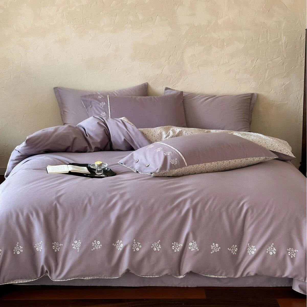 Duvet Cover Set Mako Satin Leaf Embroidery