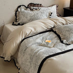 Duvet Cover Set Ruffled Vintage Toile 4-Piece