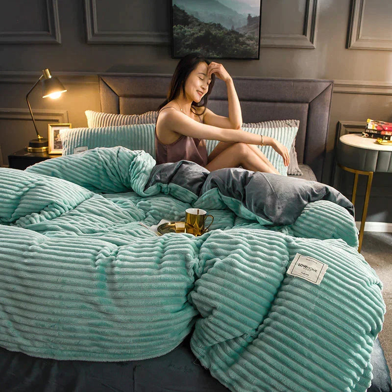 Duvet Cover Set Velvety Fleece Includes Two Pillowcases