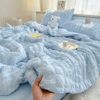Duvet Insert Lightweight & Moisture-Regulating Includes 2 Pillowcases