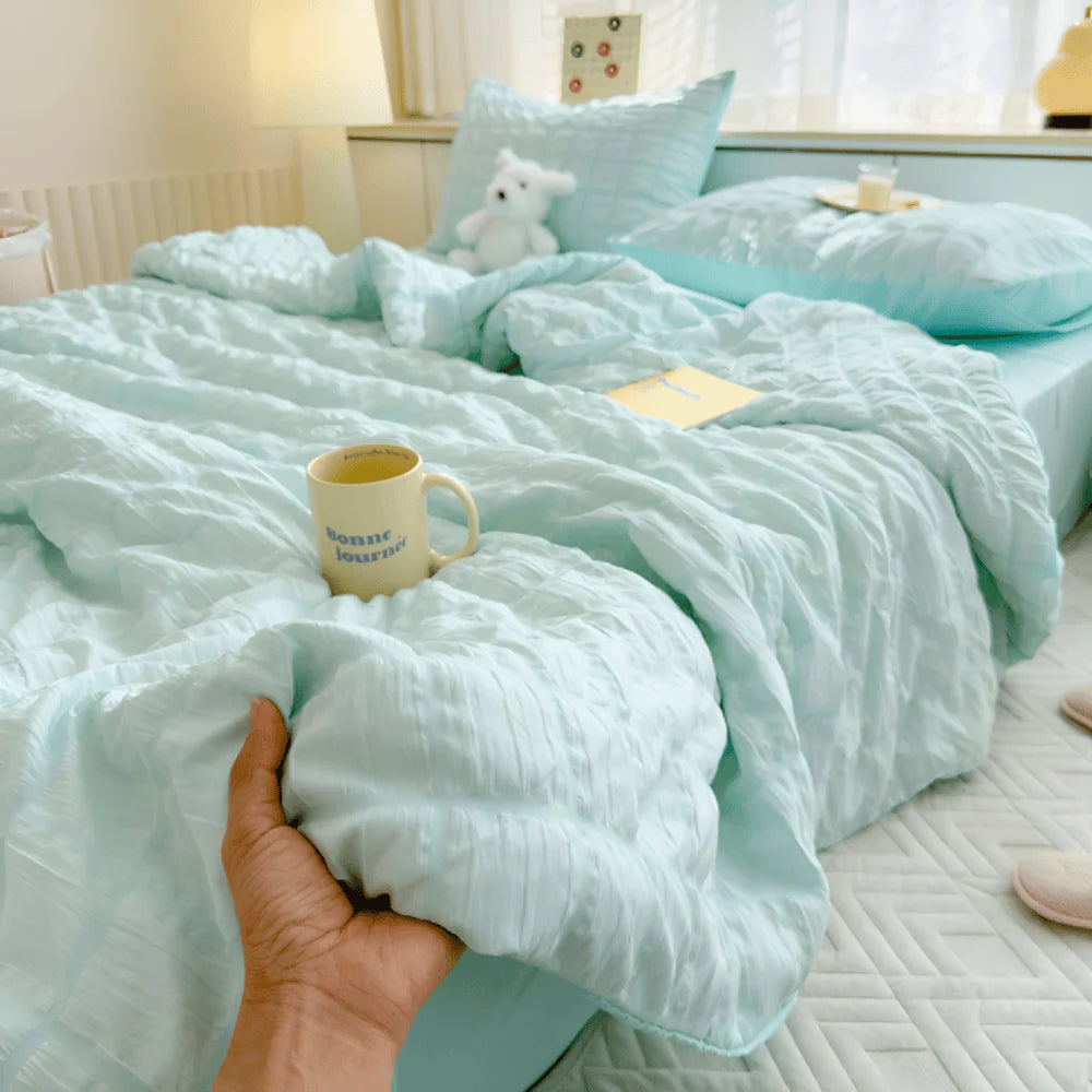 Duvet Insert Lightweight & Moisture-Regulating Includes 2 Pillowcases