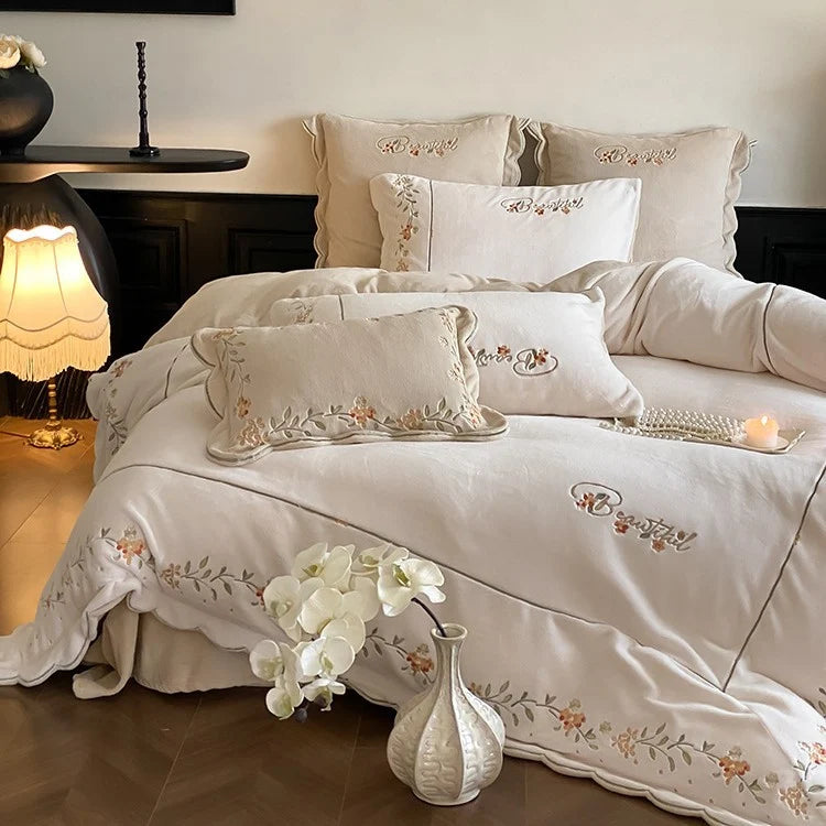 Embroidered Bedding Set Cotton Percale Floral Four-Piece