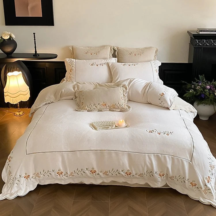 Embroidered Bedding Set Cotton Percale Floral Four-Piece