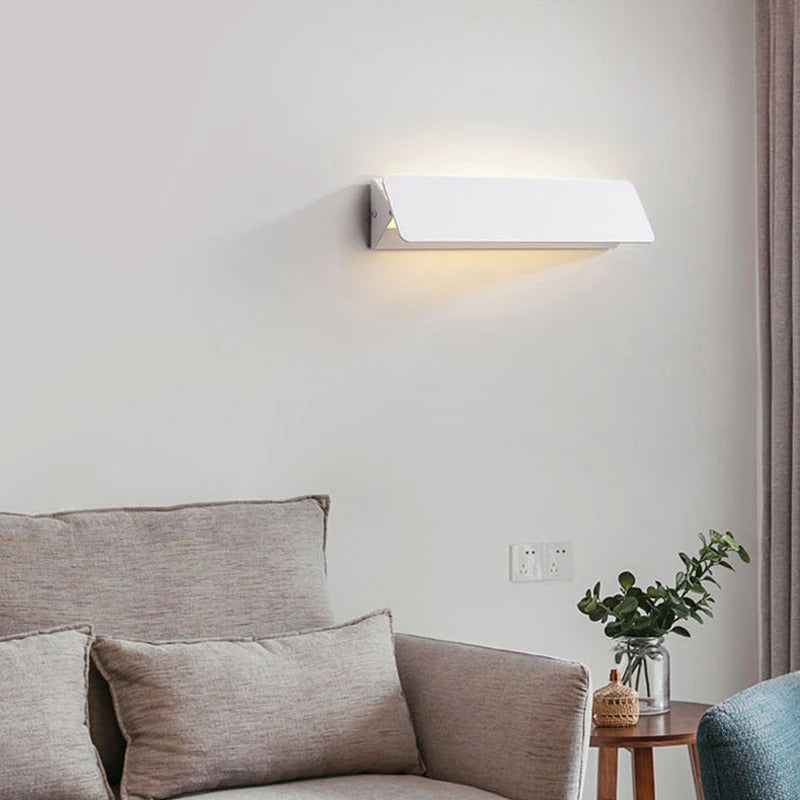 Energy-Efficient Integrated LED Wall Sconce (Indoor/Outdoor)
