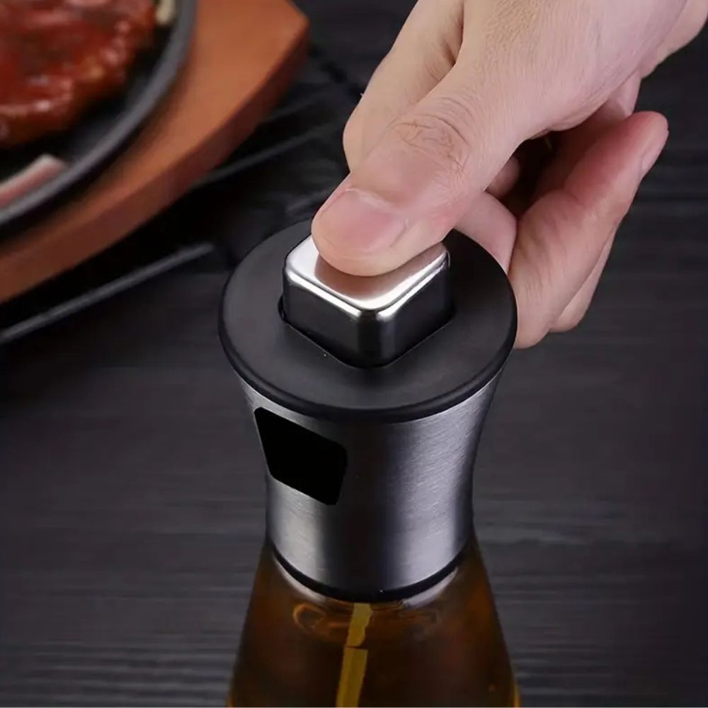 Fine-Mist Refillable Glass Oil Spray Bottle (200ml)