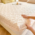 Fitted Bed Sheet Ultra-Soft Coral Fleece Deep Pockets