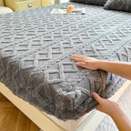 Fitted Bed Sheet Ultra-Soft Coral Fleece Deep Pockets