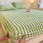 Fitted Sheet Plush Ribbed Knit & Snug Elastic Corners