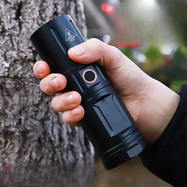 Flashlight Rechargeable 7000mAh Power Bank Waterproof Aluminum Alloy