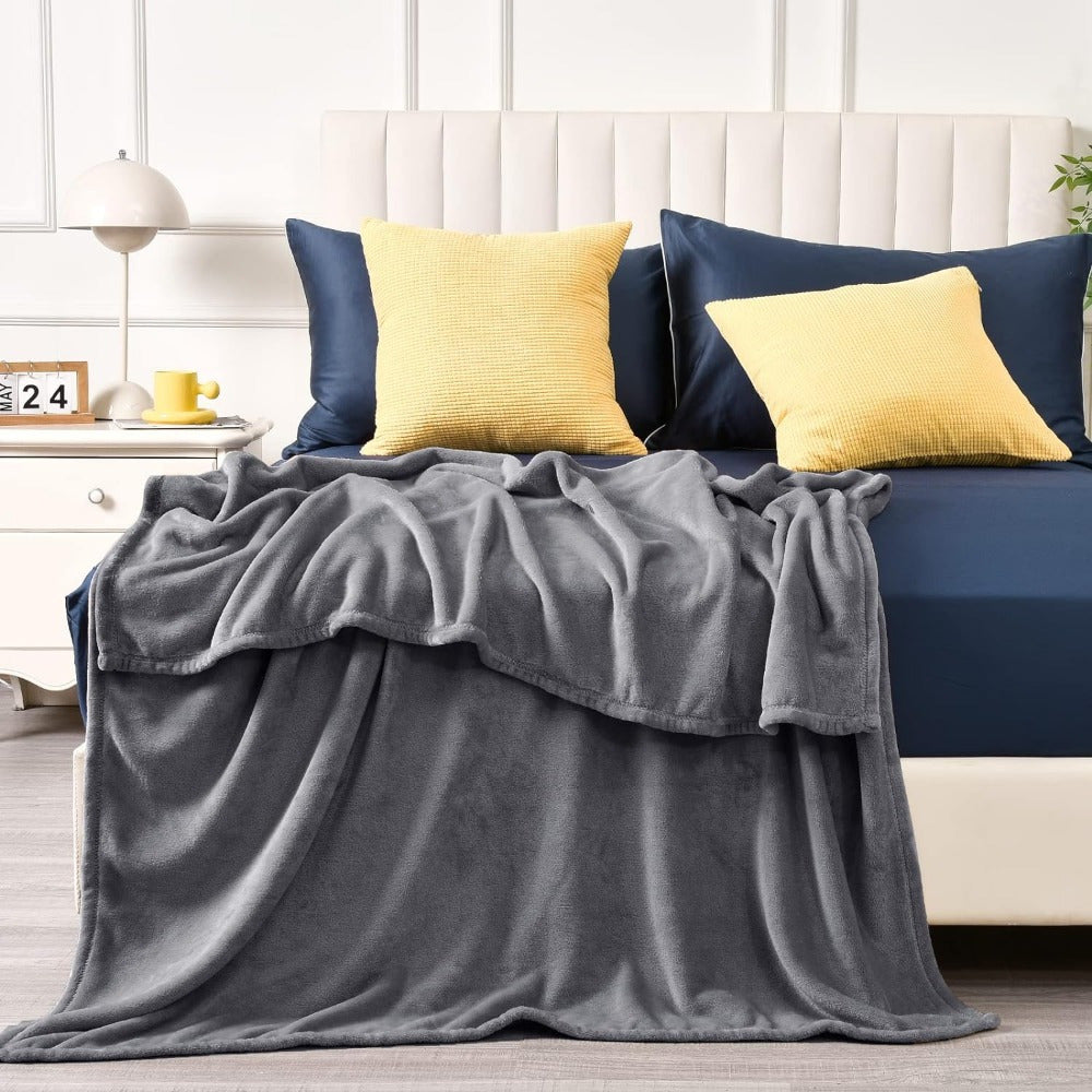 Fleece Blanket Reversible Lint-Free Machine Washable