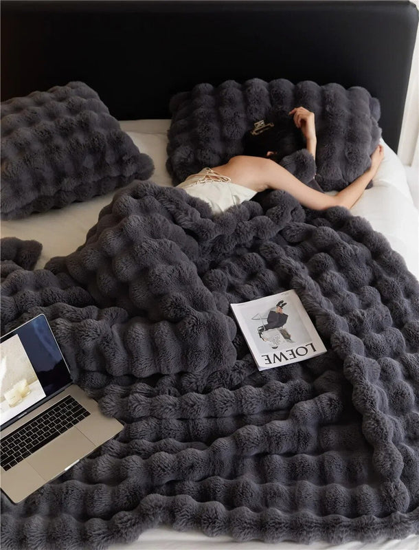Fleece Blanket Reversible Plush & Smooth Machine Washable