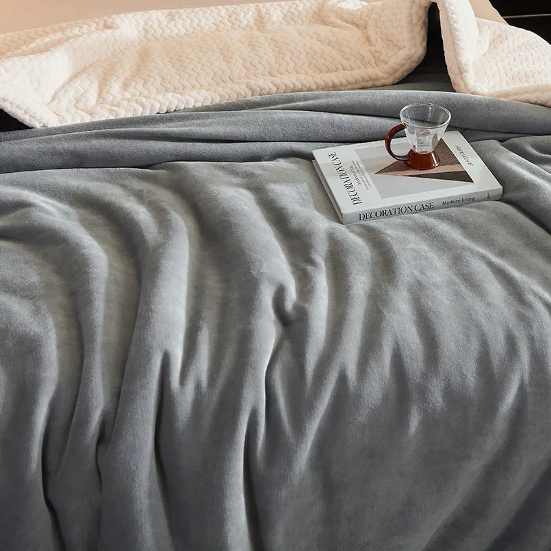Fleece Blanket Ultra-Soft Lightweight Machine Washable