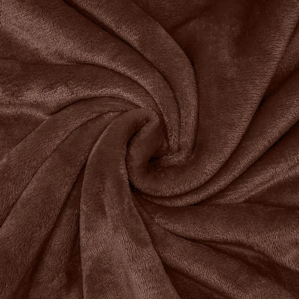 Fleece Throw Blanket Extra-Soft Plush Machine Washable & Lightweight