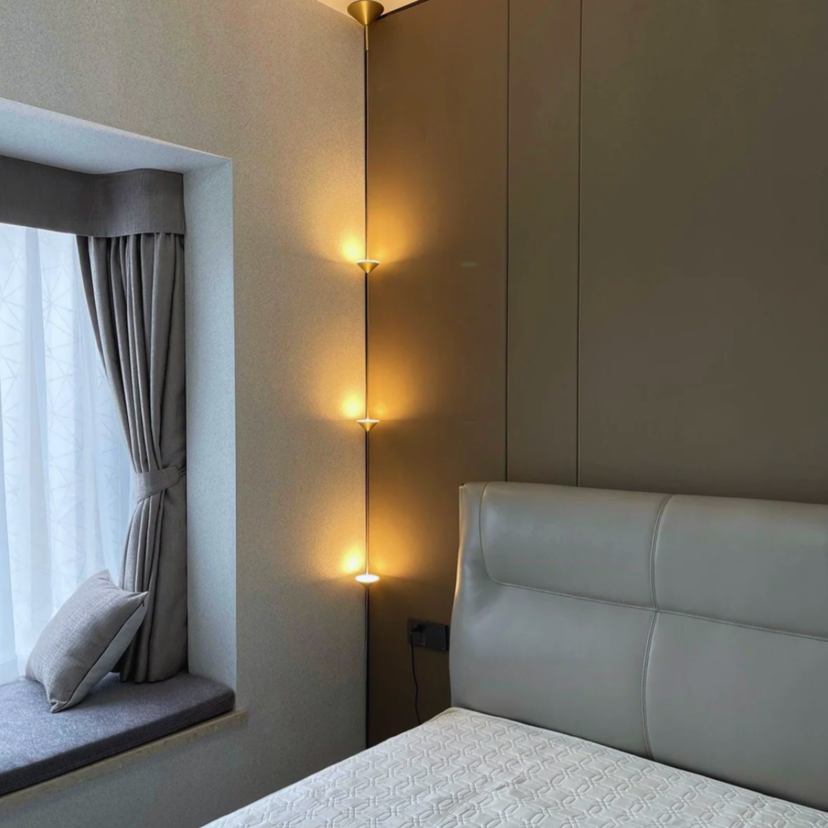 Floor Lamp Adjustable LED Color Temperatures Slim Marble Base