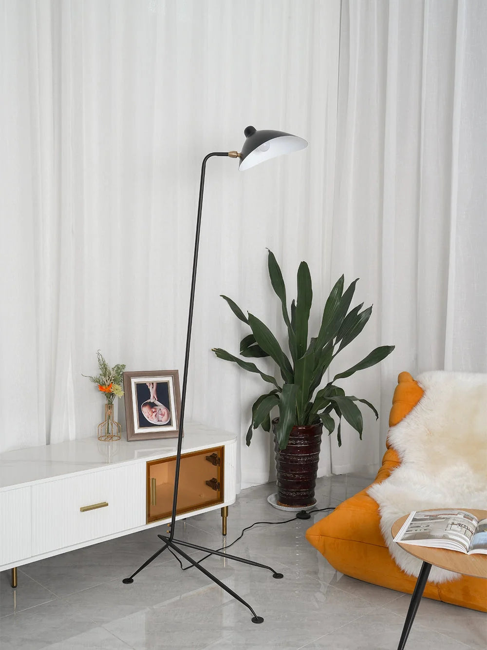 Floor Lamp Adjustable Spotlight Tripod Base