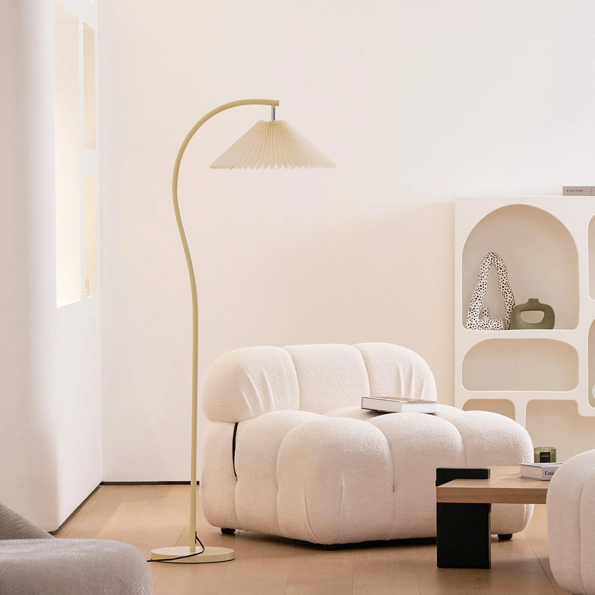 Floor Lamp Hand-Pleated Shade Dimmable Iron Base