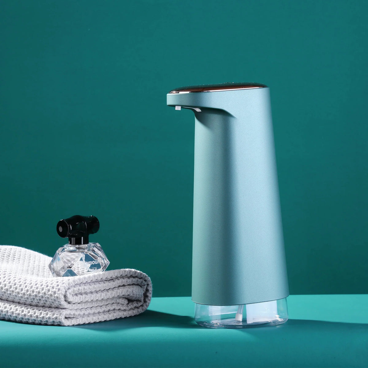 Foam Soap Dispenser Touchless Sensor & USB Rechargeable