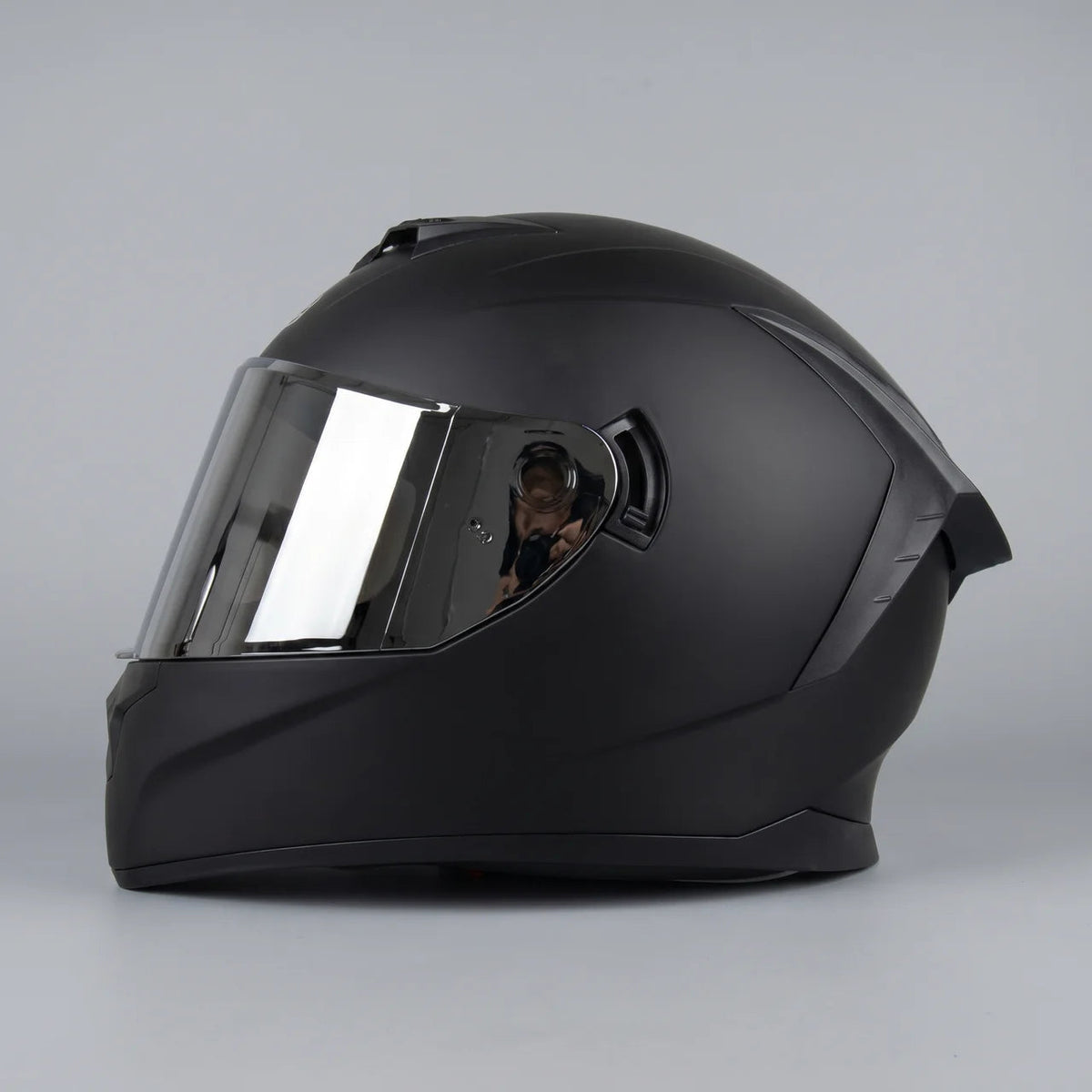 Full-Face Motorcycle Helmet Silver-Tinted Visor & Matte Black Shell