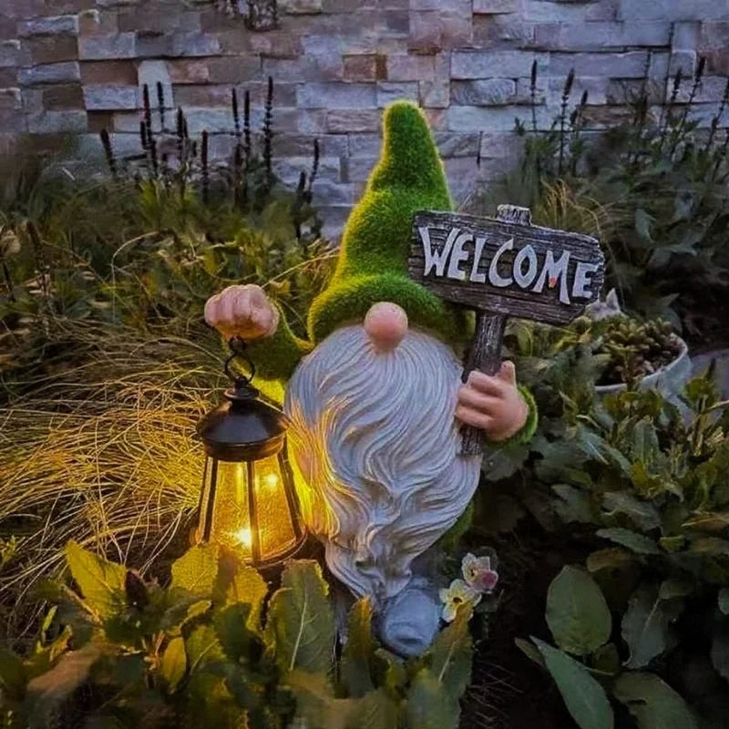 Garden Gnome Solar-Powered Automatic Dusk Sensor Resin