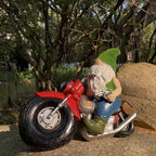 Garden Gnome Solar-Powered Automatic Dusk Sensor Resin
