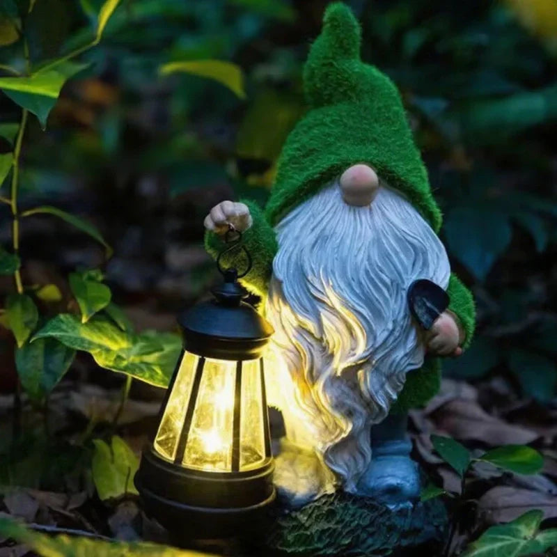 Garden Gnome Solar-Powered Automatic Dusk Sensor Resin