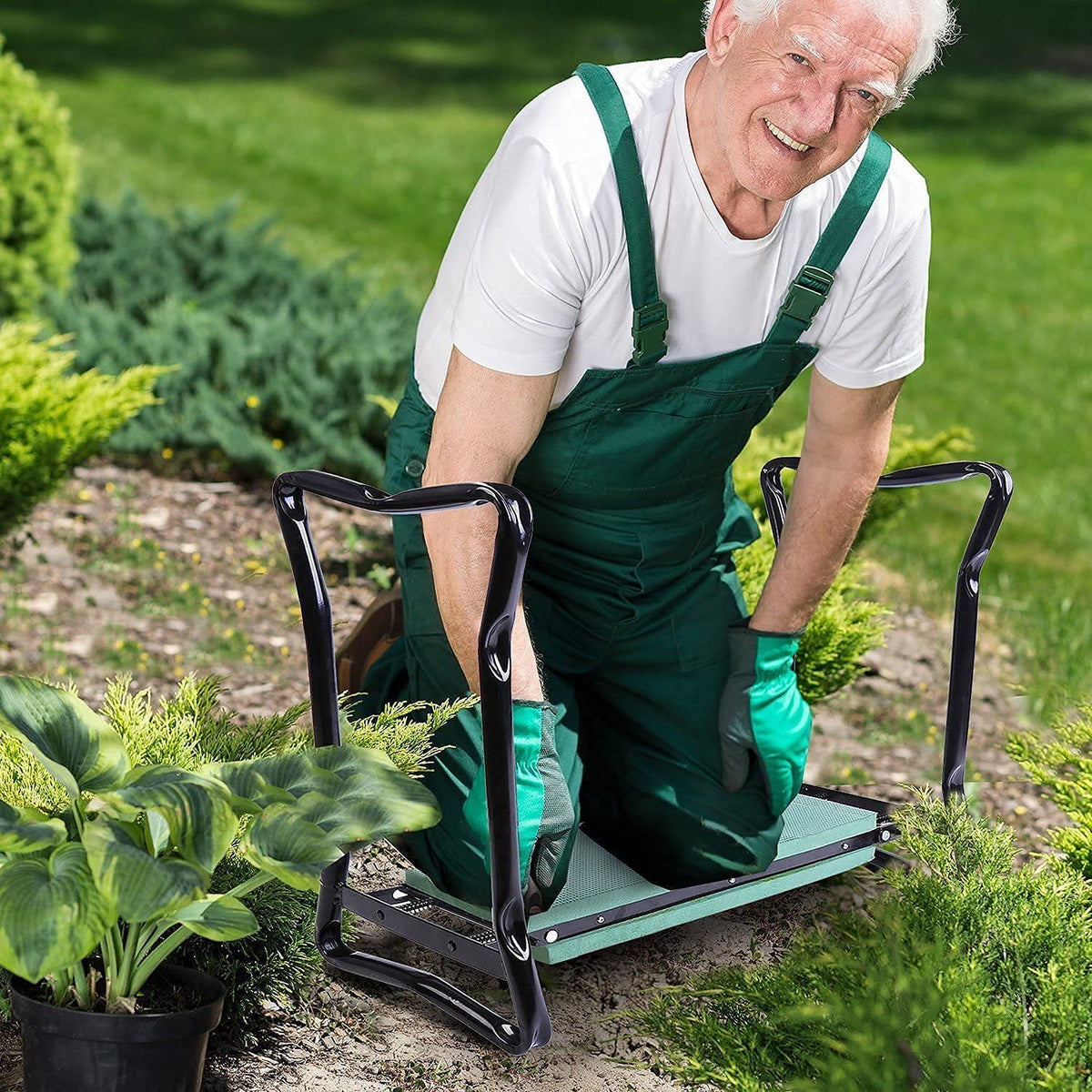 Garden Kneeler & Seat Foldable Padded 331 Lb Capacity