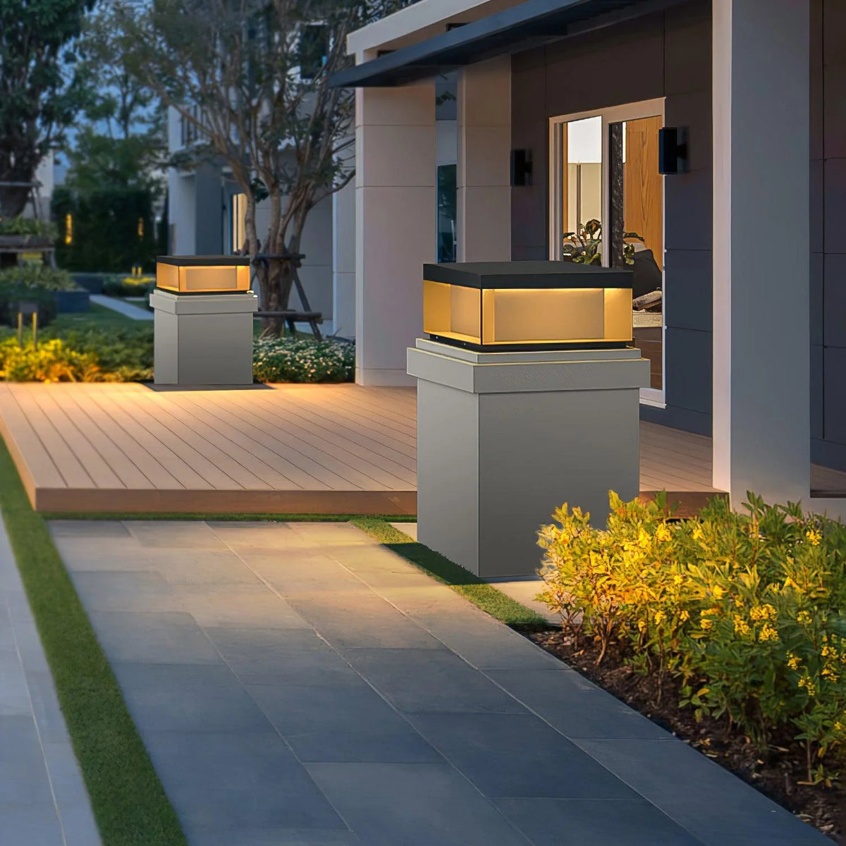 Garden Post Light Solar IP65 Weatherproof Brushed Aluminum