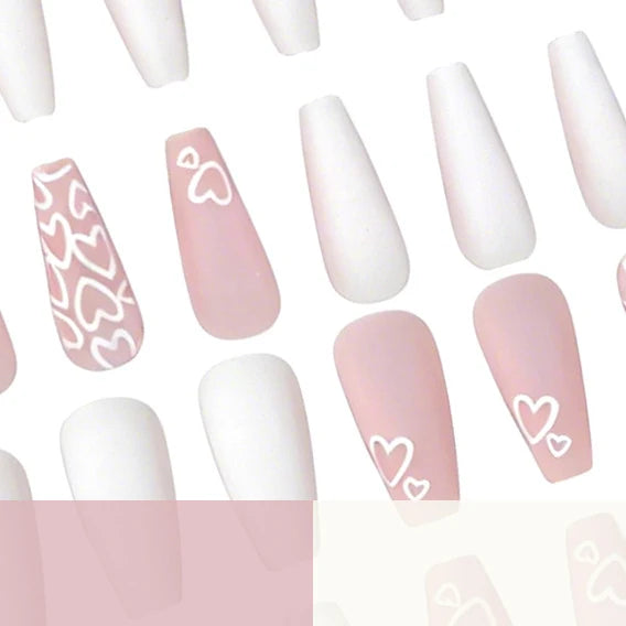 Gel Nail Extensions Heart Motif Set of 24