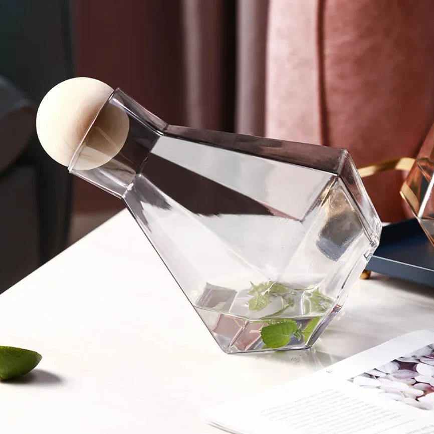 Glass Carafe Set Diamond Relief Beech Wood Stopper