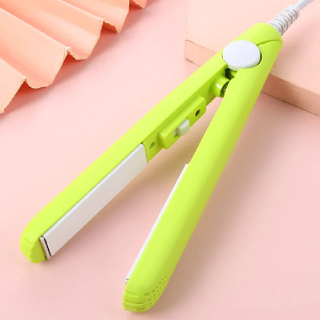 Hair Styler 2-In-1 Ceramic 3D Moving Plates
