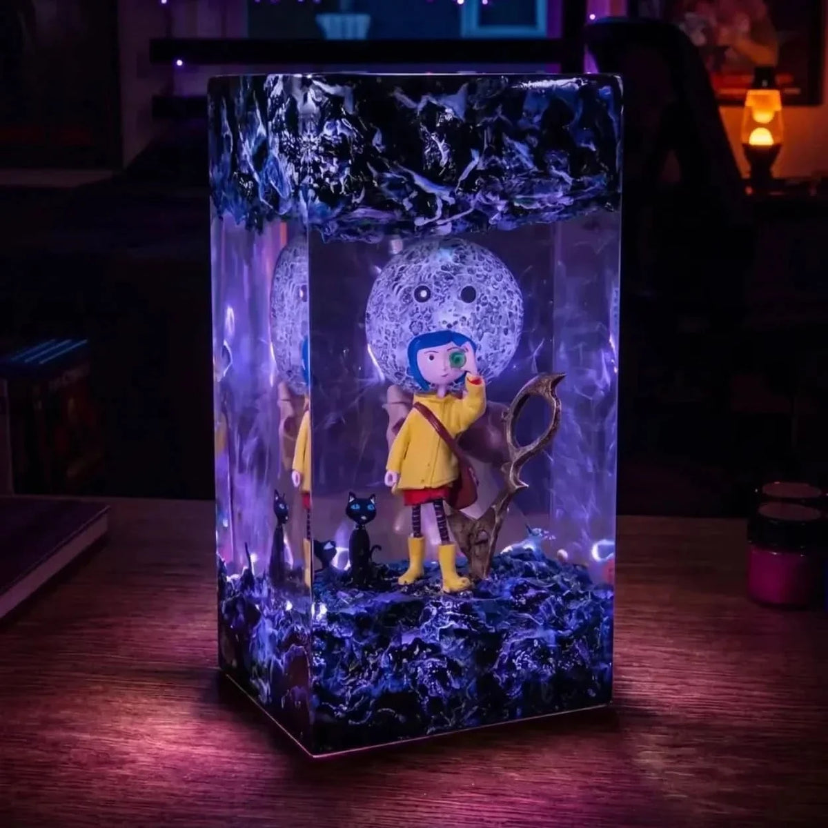 Halloween Lamp Handcrafted Resin Character Figurine Warm LED