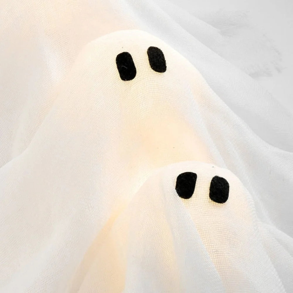 Halloween Wreath 12 LED Ghosts Battery-Operated Gauze Accents