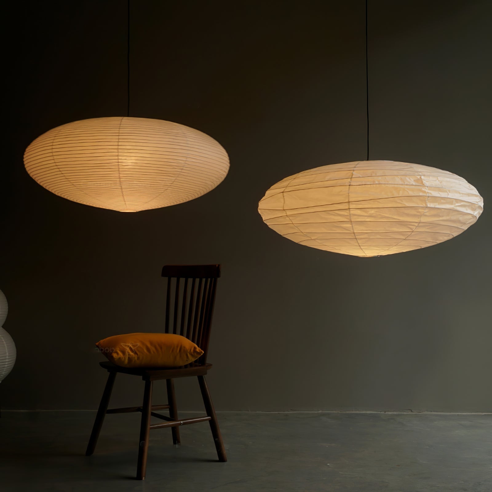 Hand-Bonded Glare-Free Mulberry Paper Pendant Light (Adjustable Height)